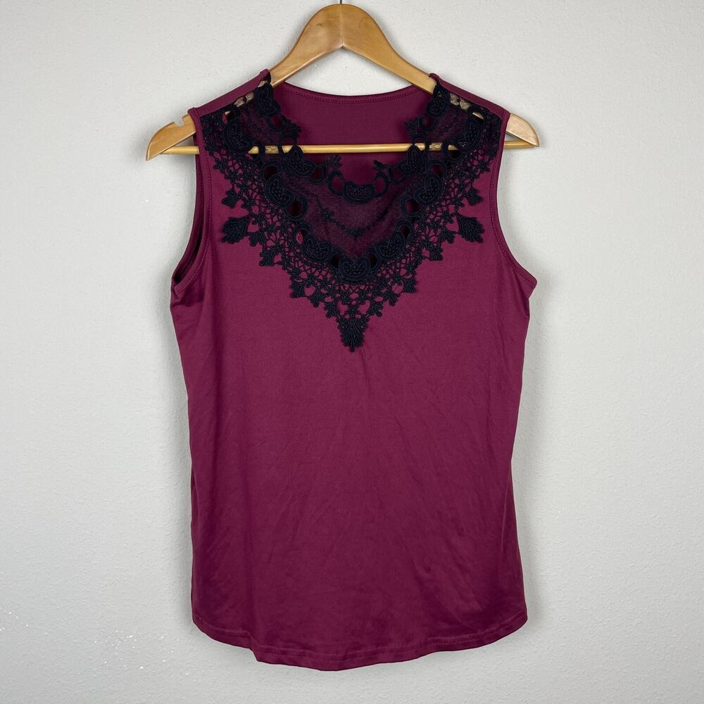Whimsigoth Festival Top Maroon Size S Keyhole Neckline Gothic Boho Witchy‎